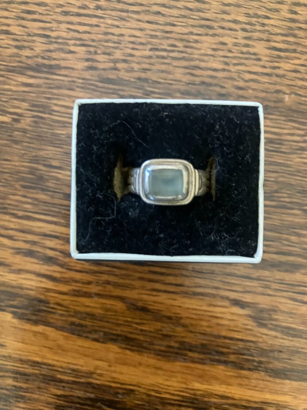 Sundance Sterling Silver Ring with Blue/Green Glass/Stone Size 4